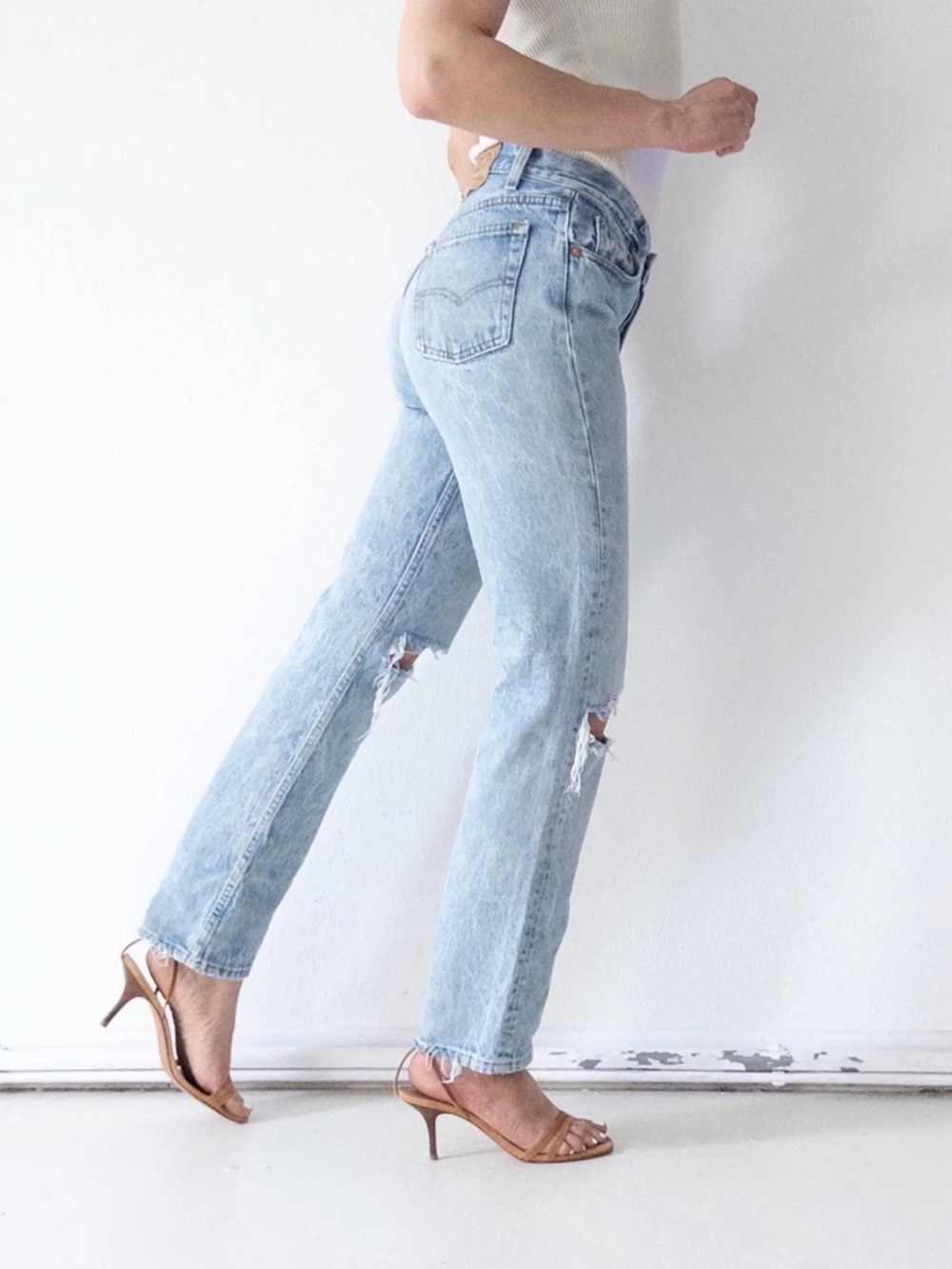 Vintage Levi's 505 Light Blue Distressed Boyfriend Jeans